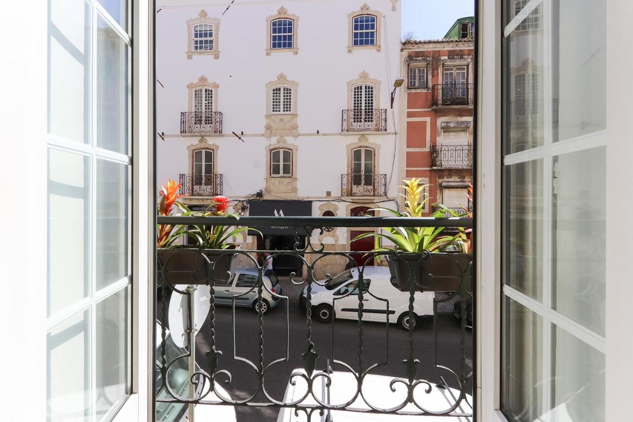 Charming And Stylish Downtown Apt In XIX Century Building Lisboa Exterior foto